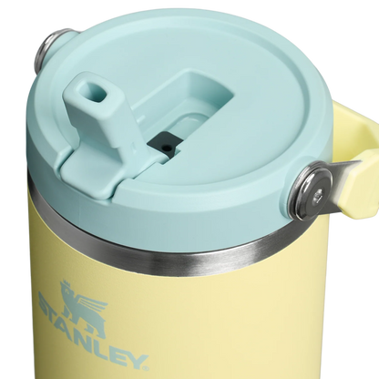 The IceFlow™ Flip Straw Tumbler - 900ml